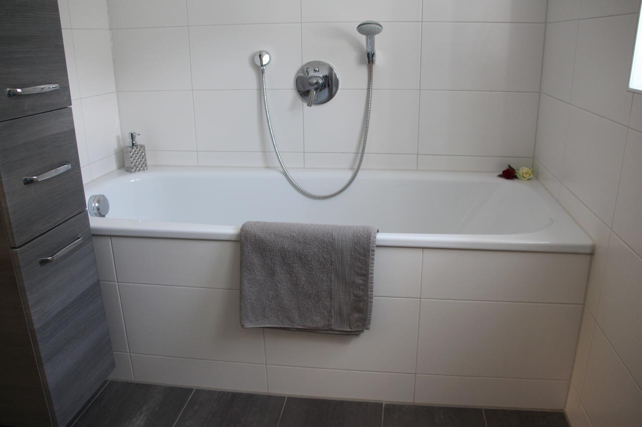 Chiemsee-Edelweiss Ferienwohnung Prien am Chiemsee Bagian luar foto